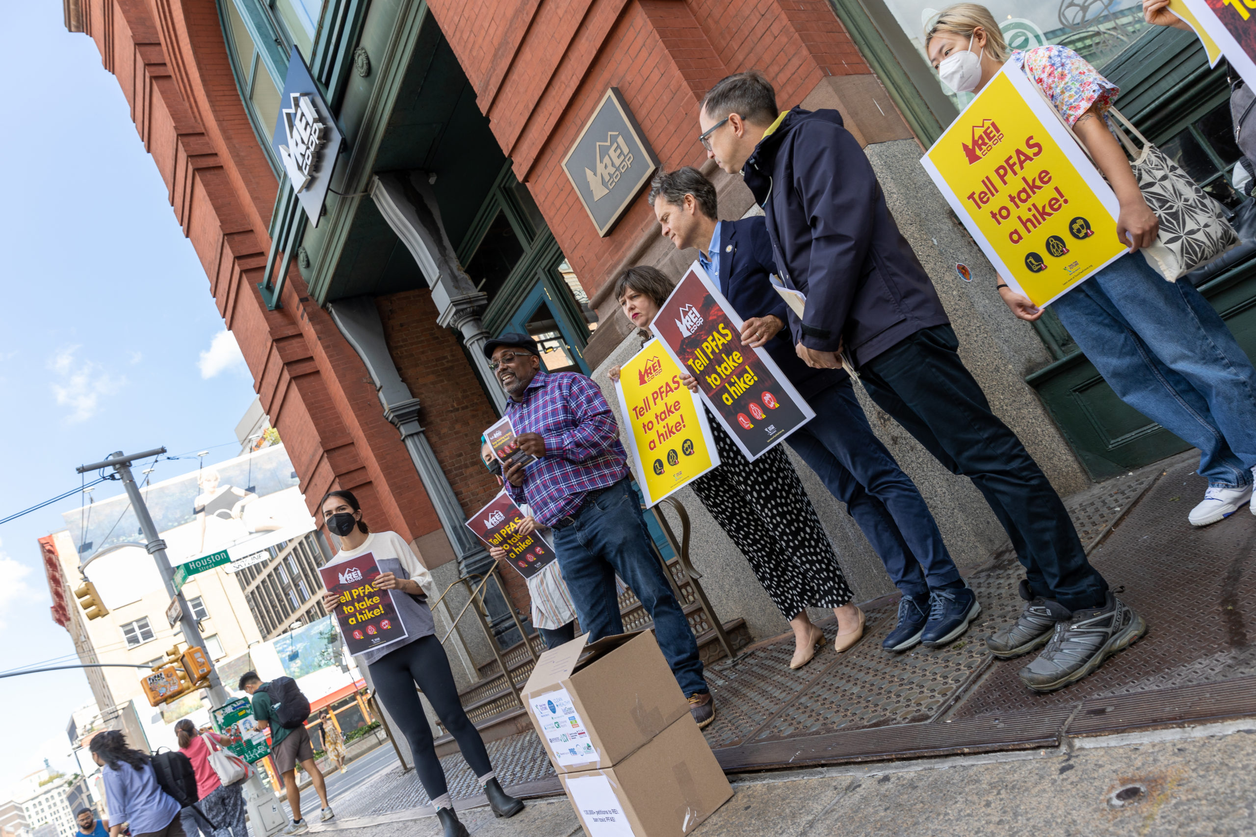 REI Rally NYC 5 - Photo credit Luke Ohlson, 7Cinema