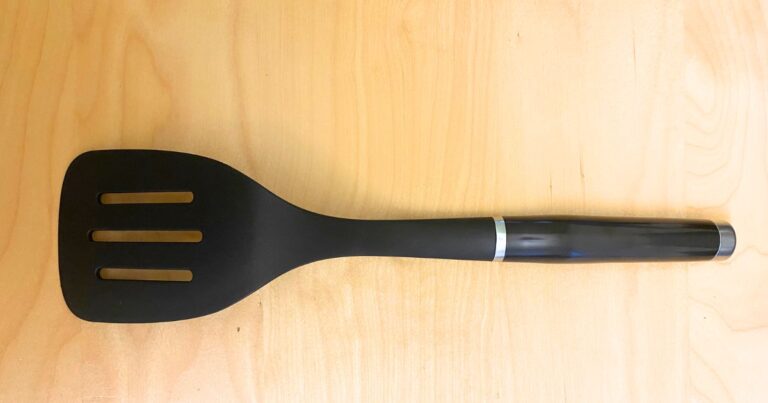 black-plastic-kitchen-utensil